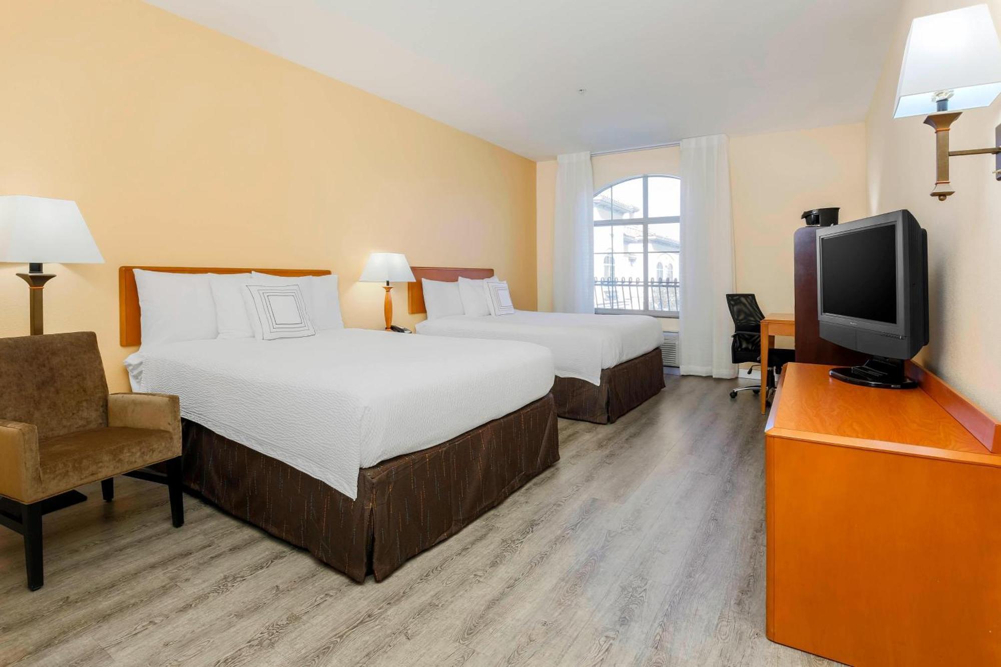 Fairfield Inn & Suites Темекула Екстер'єр фото